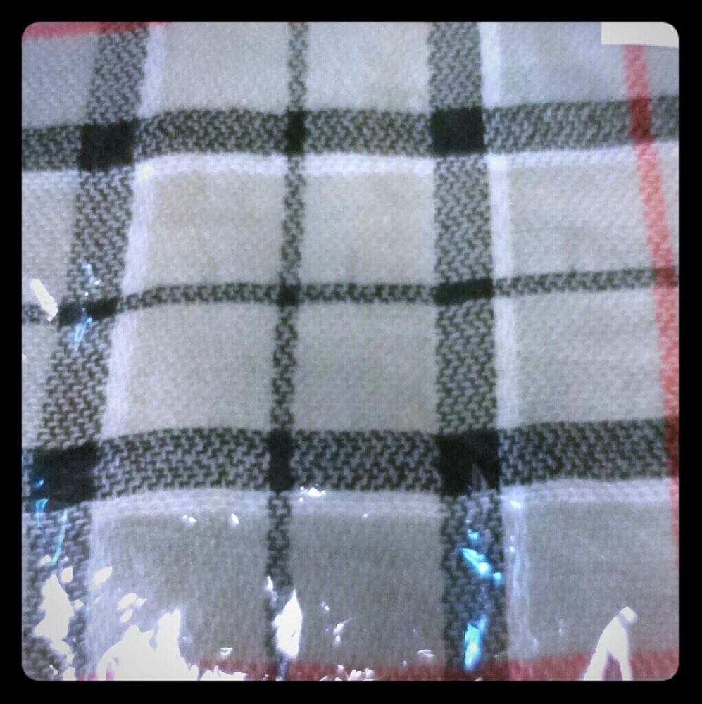 Brand new blanket scarf